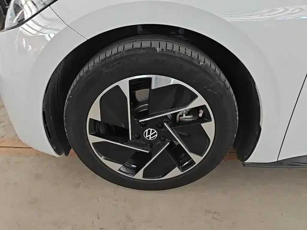 Volkswagen ID.3 2025 Smart Edition - Outstanding Version — миниатюра 23
