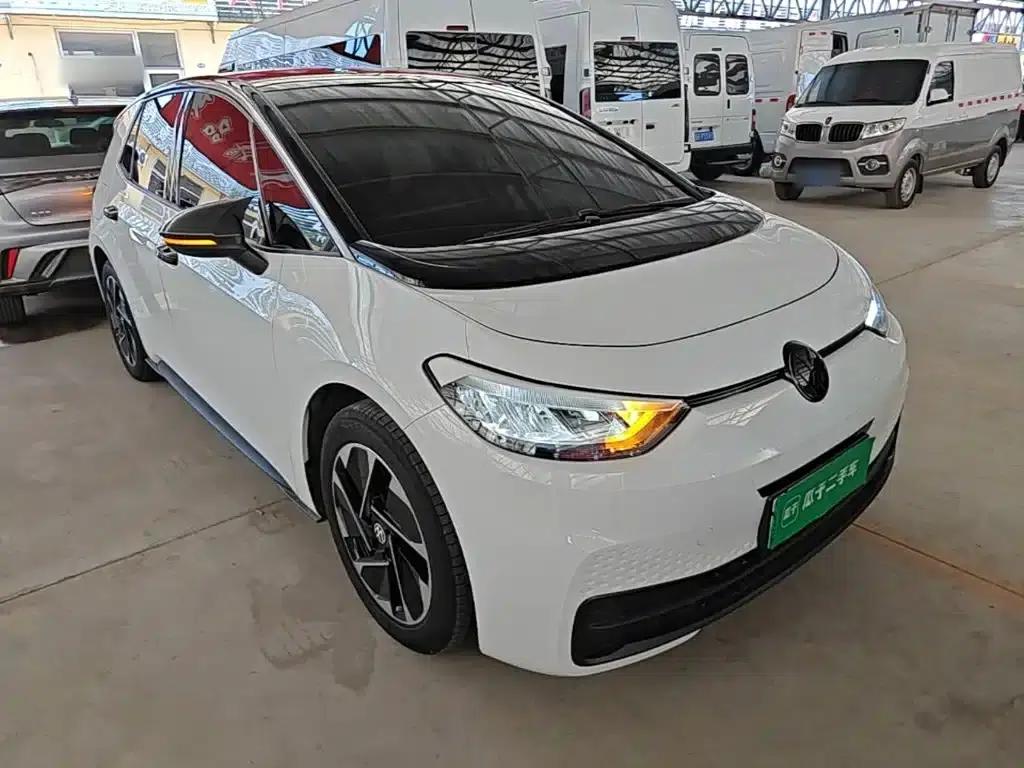 Volkswagen ID.3 2025 Smart Edition - Outstanding Version — миниатюра 4