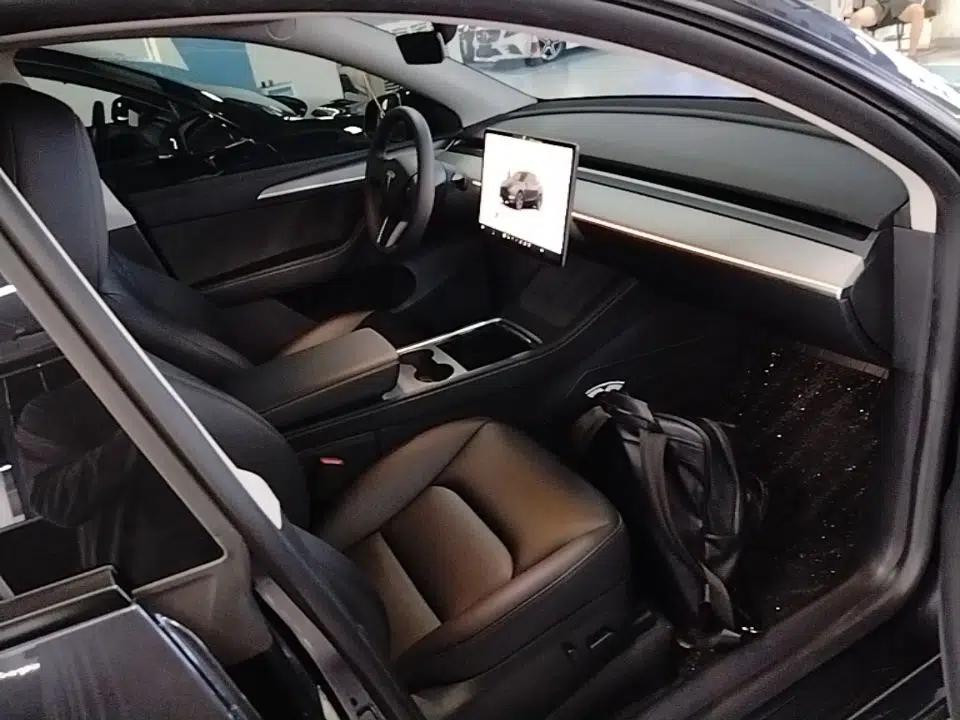 Tesla Model Y 2024 Rear-Wheel-Drive Version — миниатюра 19