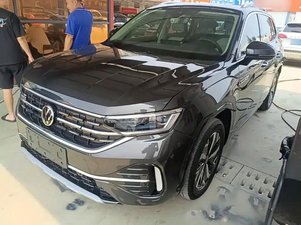 Tayron GTE 2024 280TSI Luxury Plus Advanced Edition — миниатюра 2