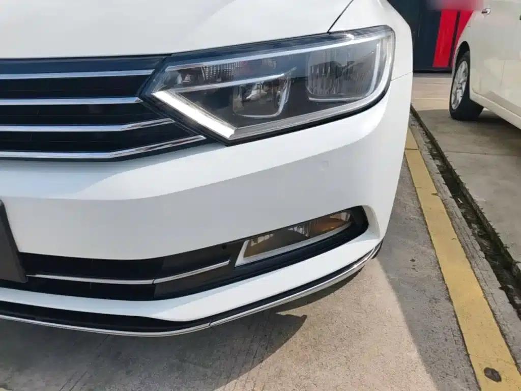 Passat Variant 2018 380TSI 2WD Comfortline — миниатюра 24