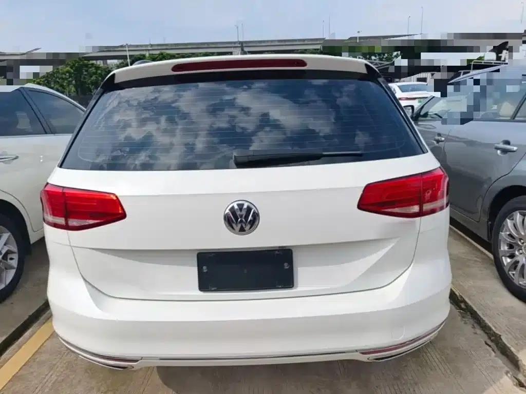Passat Variant 2018 380TSI 2WD Comfortline — миниатюра 6