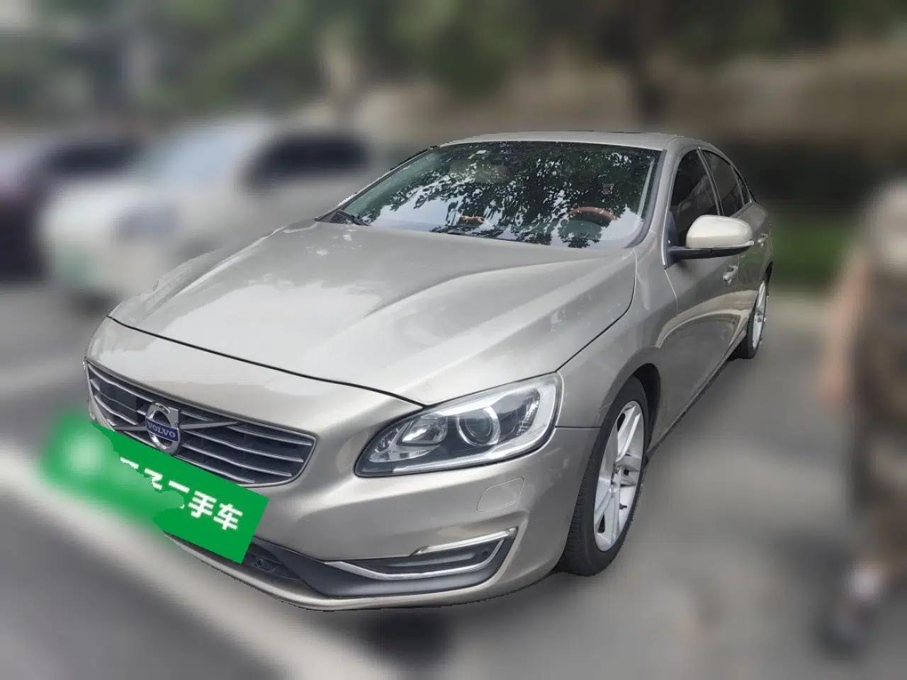Volvo S60 2014 S60L T5 Intelligent Drive Edition — миниатюра 1