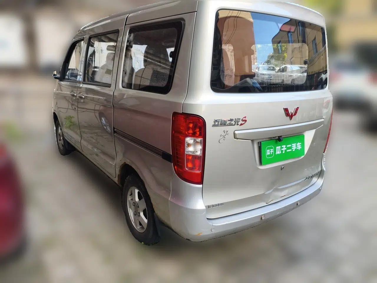 Wuling Zhiguang 2015 1.2L S Practical Model LSI — миниатюра 4