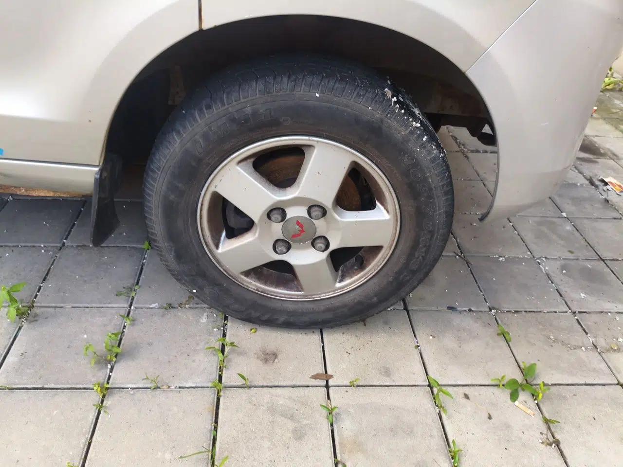 Wuling Zhiguang 2015 1.2L S Practical Model LSI — миниатюра 8