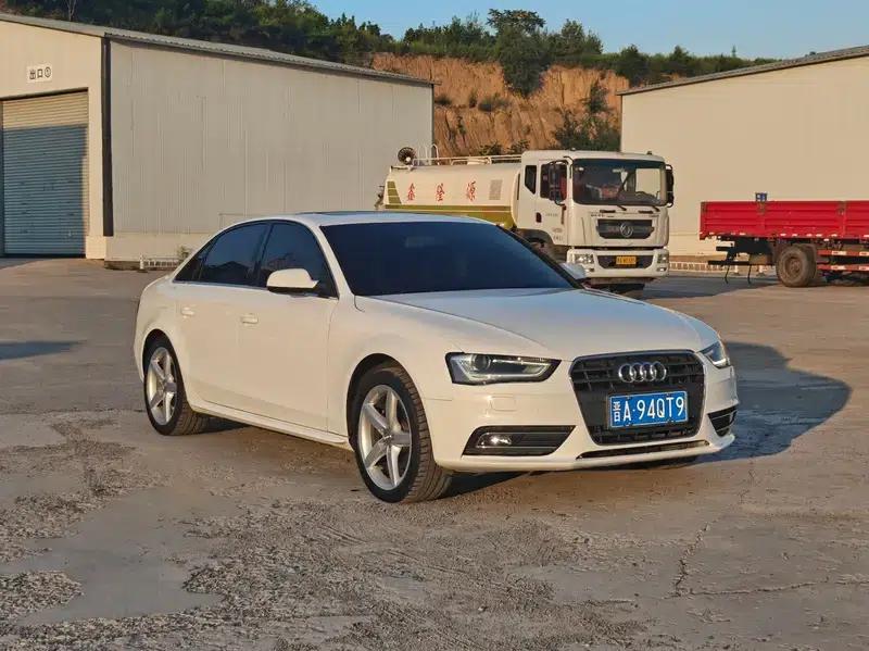 Audi A4L 2013 35 TFSI Automatic Technology Edition — миниатюра 3
