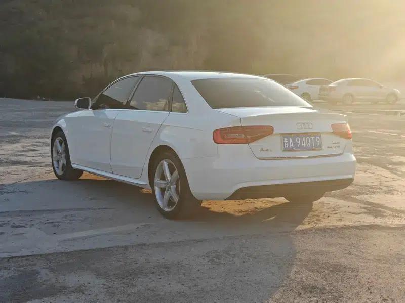 Audi A4L 2013 35 TFSI Automatic Technology Edition — миниатюра 4