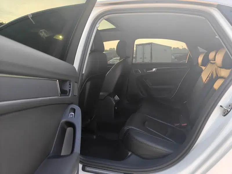 Audi A4L 2013 35 TFSI Automatic Technology Edition — миниатюра 9
