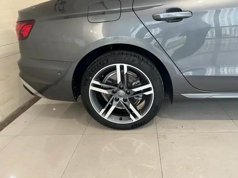 Audi A4L 2020 40 TFSI Luxury Dynamic — миниатюра 13