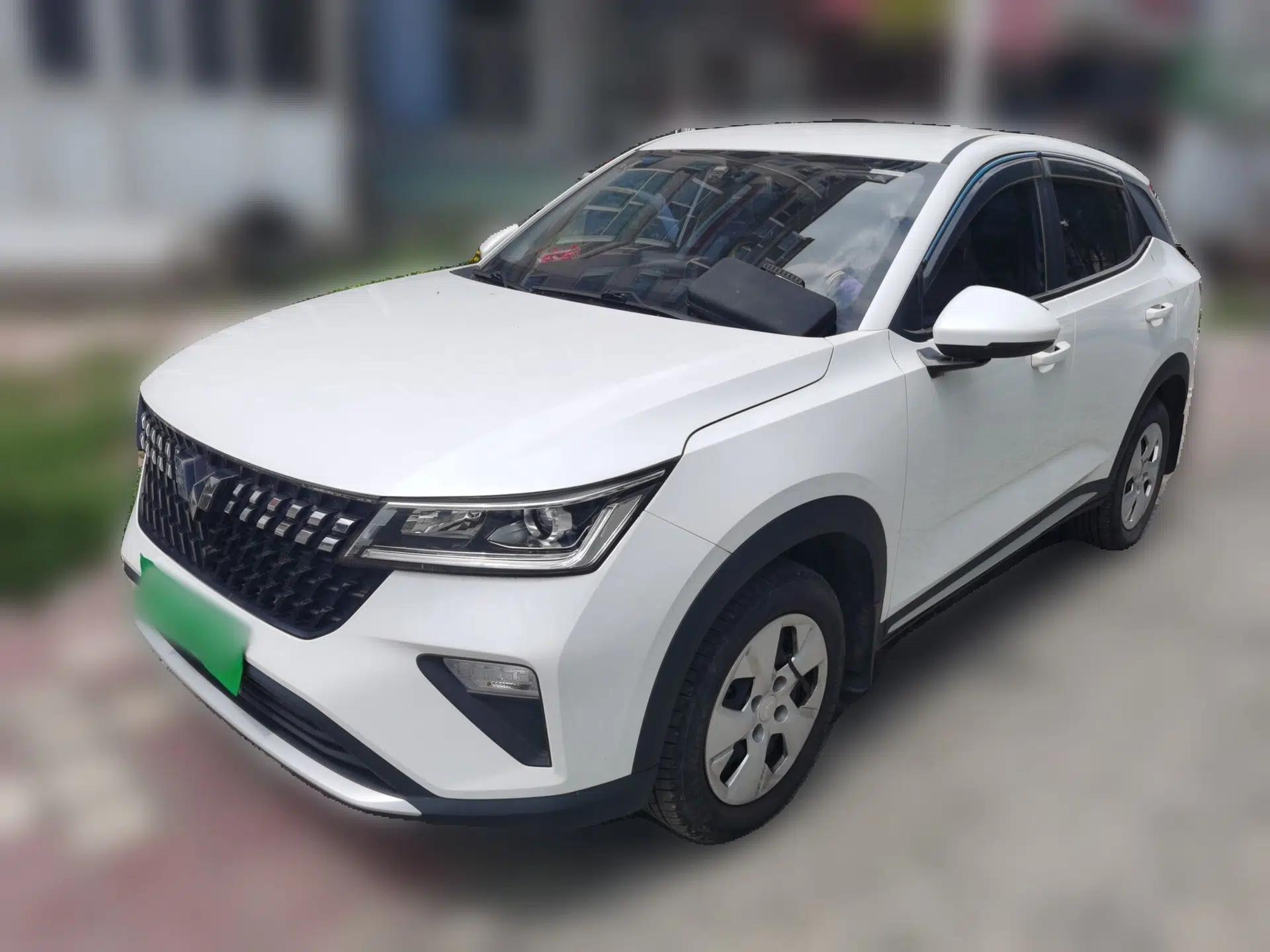 Wuling Alvez 2022 1.5L Manual Free-Style Model — миниатюра 1