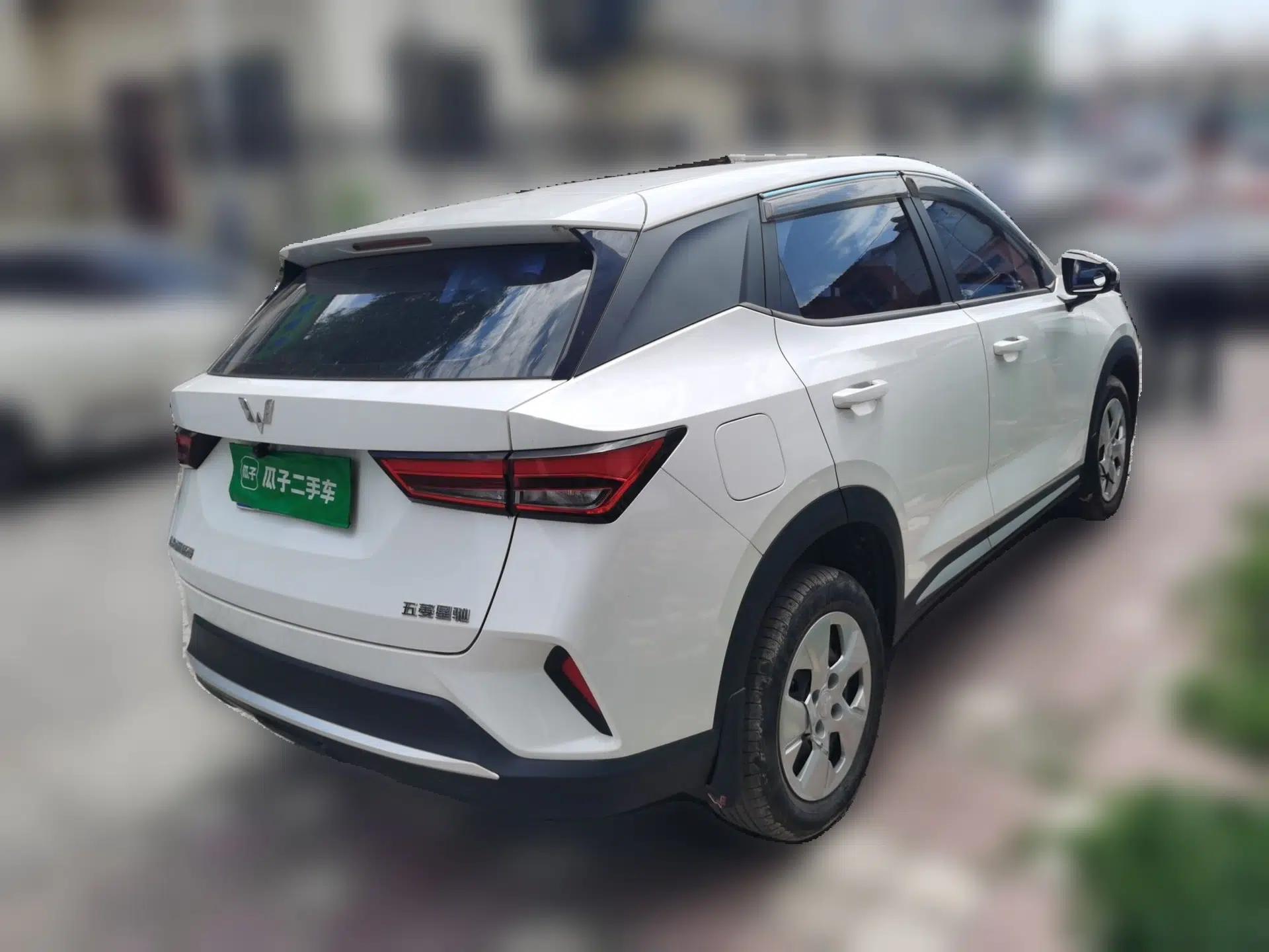 Wuling Alvez 2022 1.5L Manual Free-Style Model — миниатюра 6