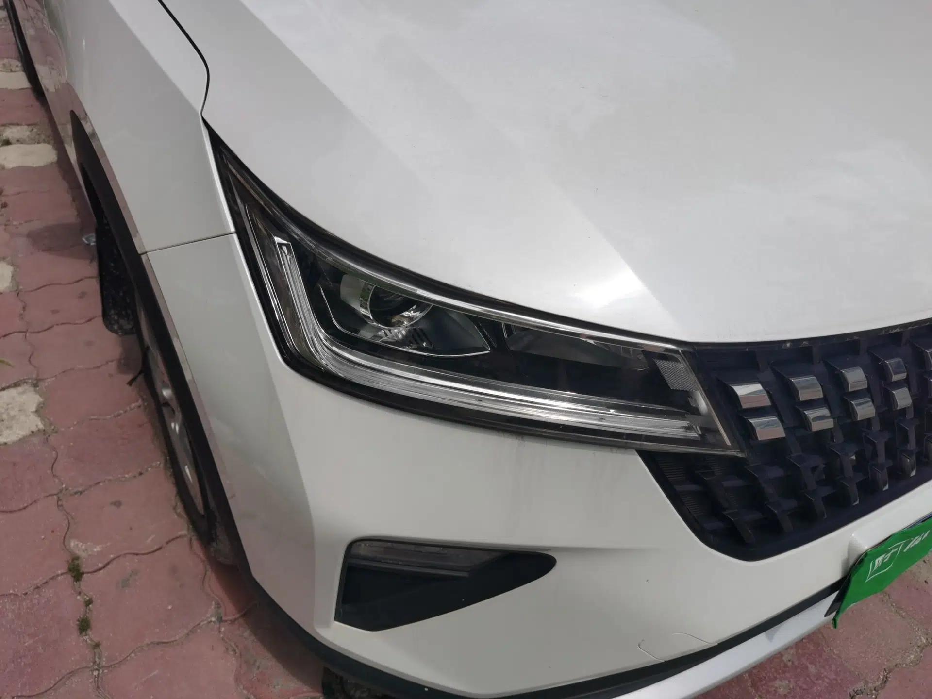 Wuling Alvez 2022 1.5L Manual Free-Style Model — миниатюра 7