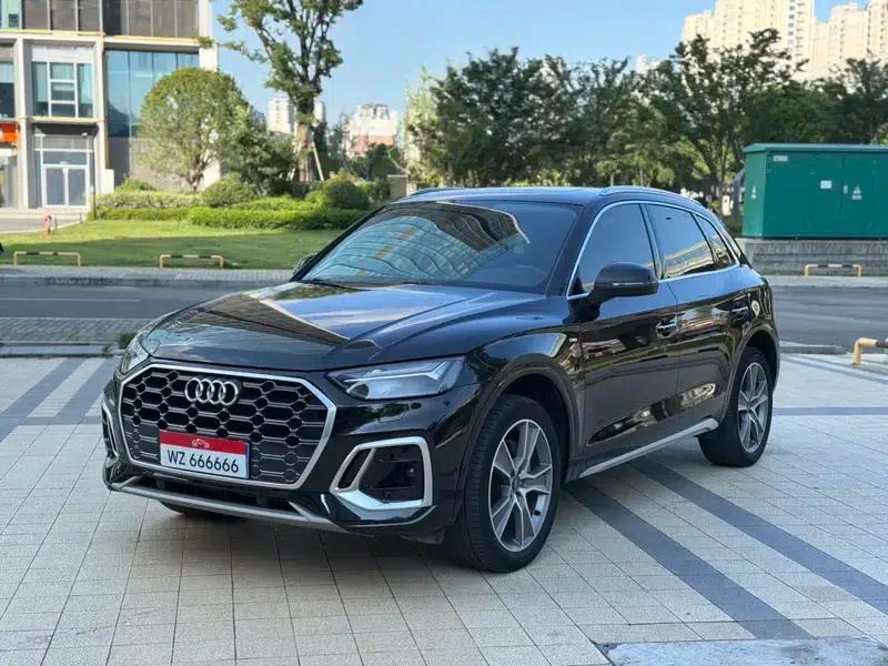 Audi Q5L 2022 45T Luxury Dynamic — миниатюра 1