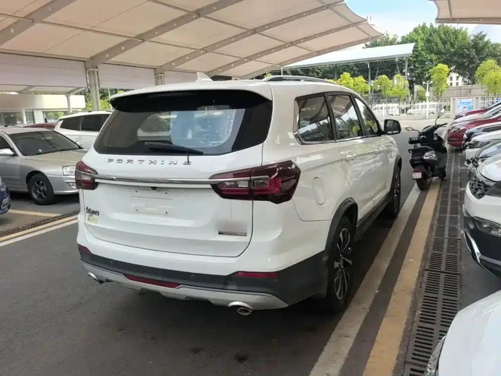 Fengxing T5L 2020 1.5T Automatic Luxury 7-seater National VI Emission Standard — миниатюра 7