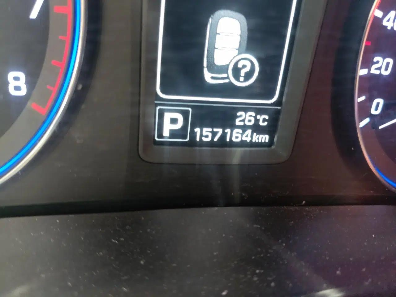 Hyundai Mistra 2014 1.8L Automatic Smart GLS — миниатюра 12