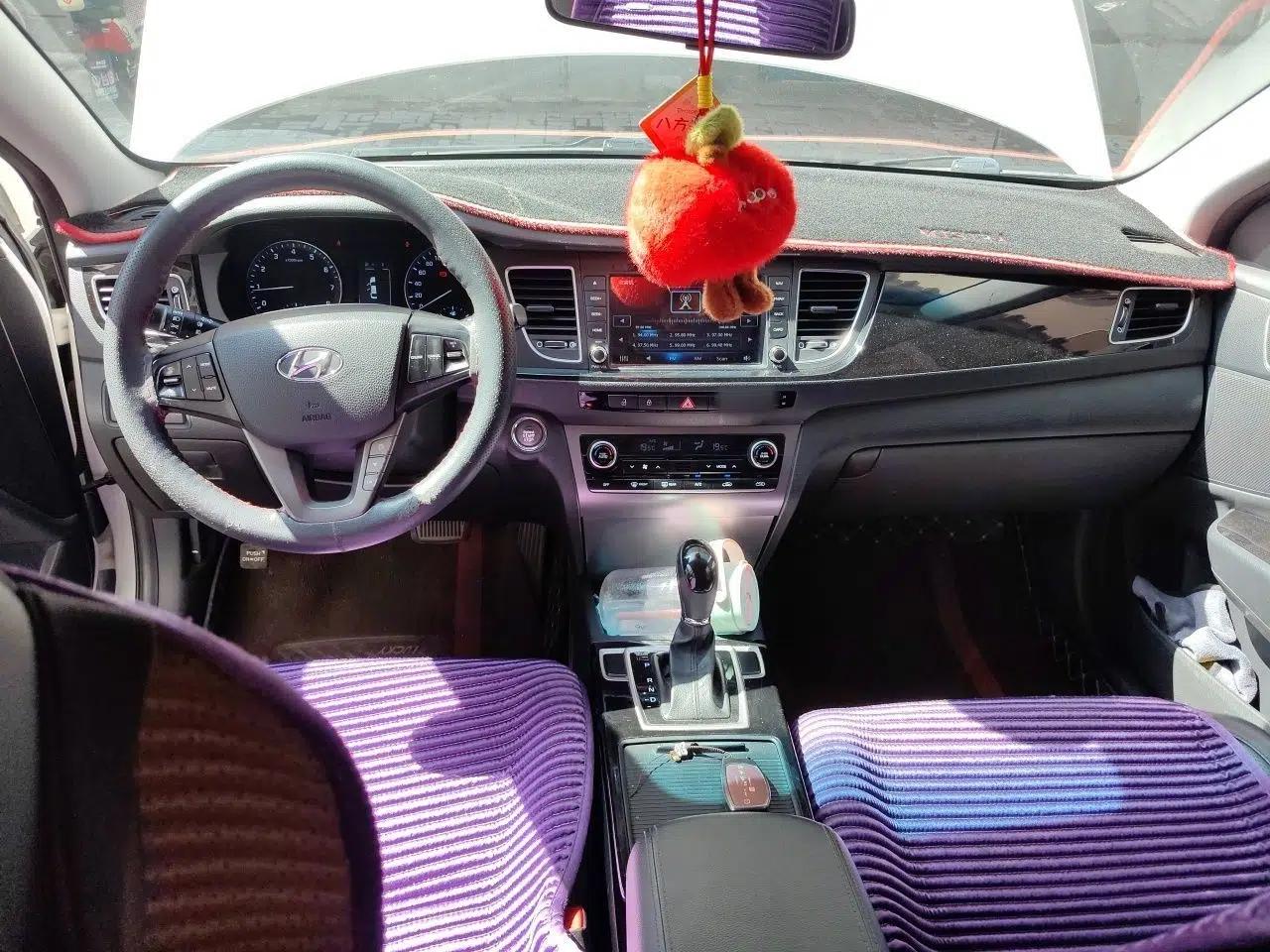 Hyundai Mistra 2014 1.8L Automatic Smart GLS — миниатюра 9