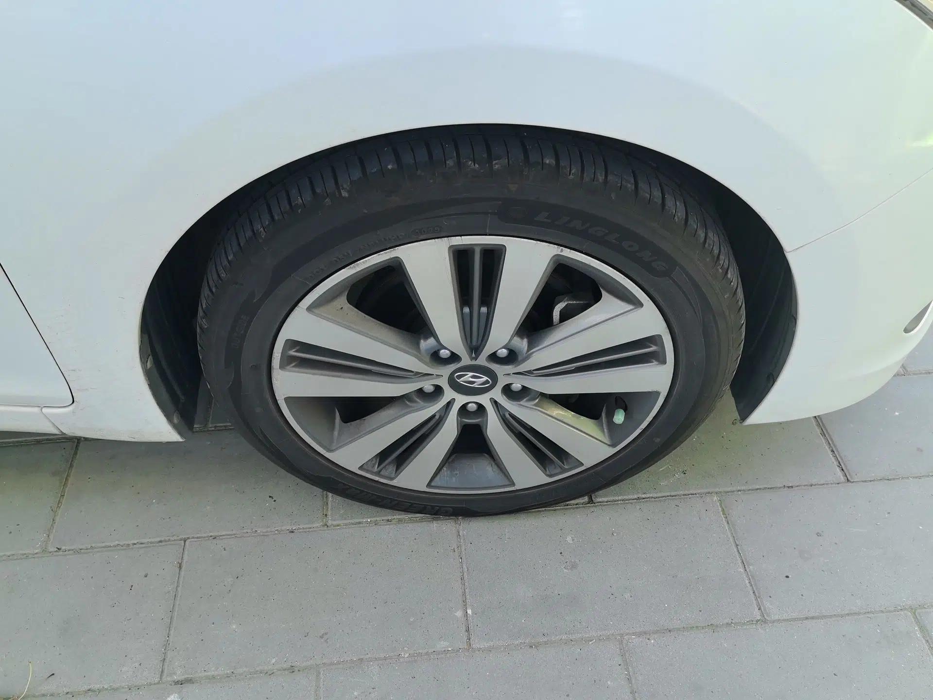 Hyundai Mistra 2016 1.6T Automatic Smart GLS — миниатюра 8