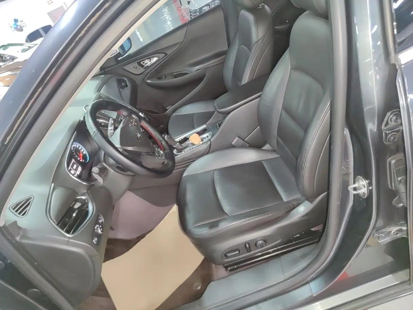 Chevrolet Malibu XL 2017 1.5T Automatic Ruichi Edition — миниатюра 17