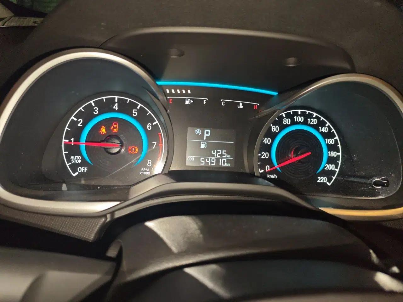 Chevrolet Cavalier 2019 320 Automatic Xinyue Edition — миниатюра 11