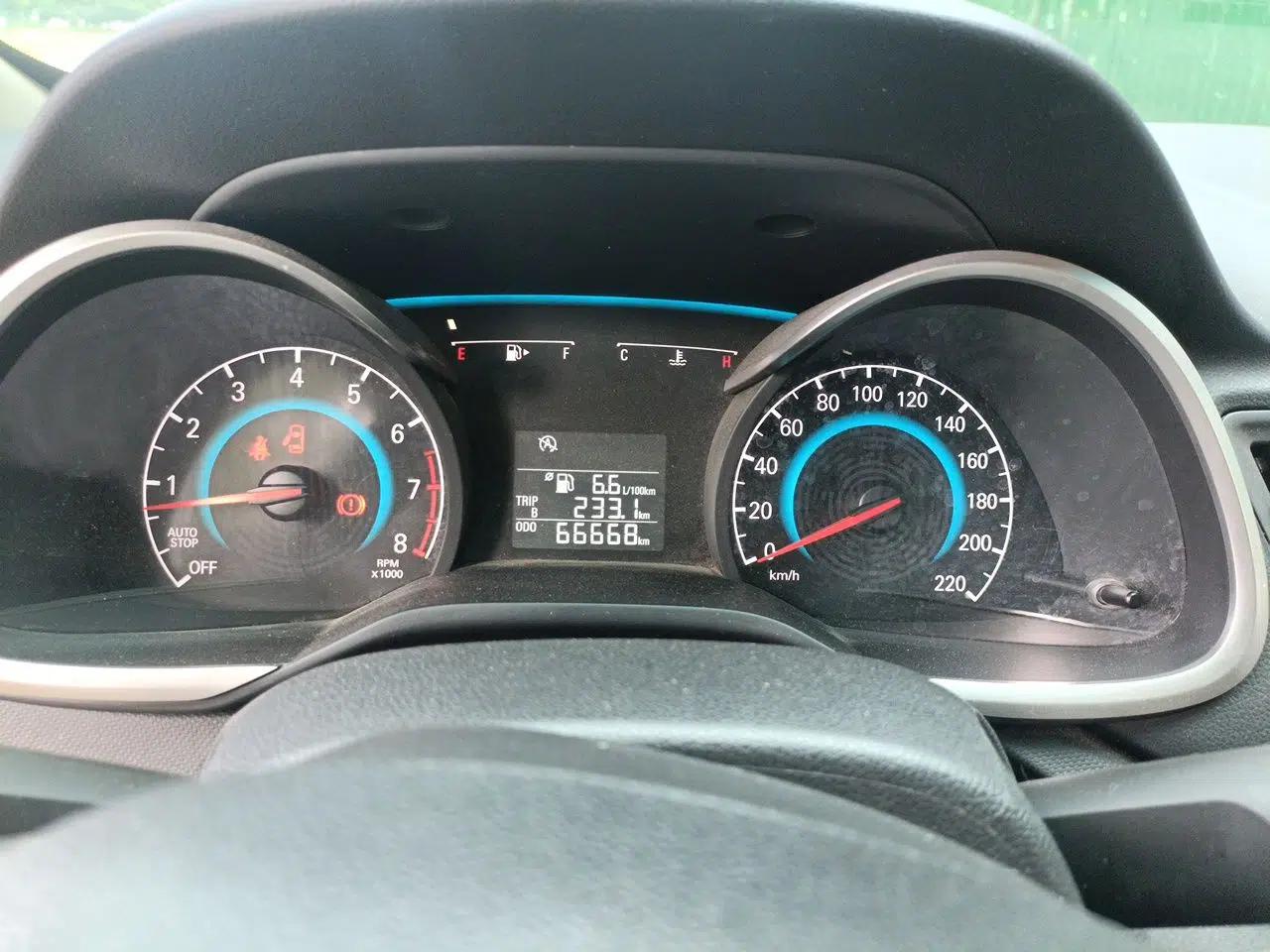 Chevrolet Cavalier 2016 1.5L Manual Xinyue Edition — миниатюра 11