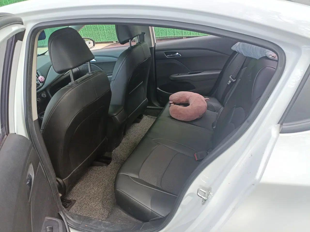 Chevrolet Cavalier 2016 1.5L Manual Xinyue Edition — миниатюра 17