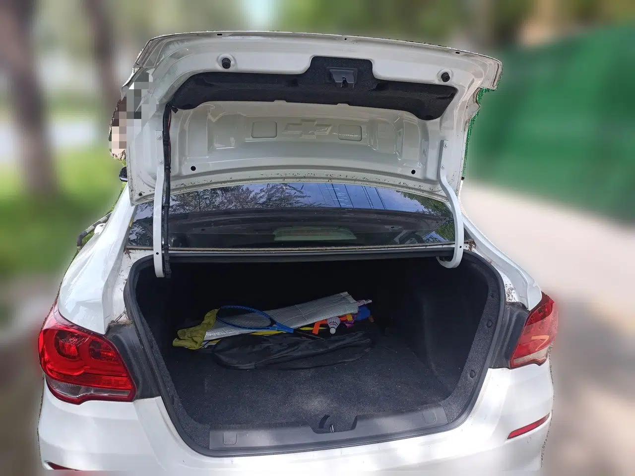 Chevrolet Cavalier 2016 1.5L Manual Xinyue Edition — миниатюра 19