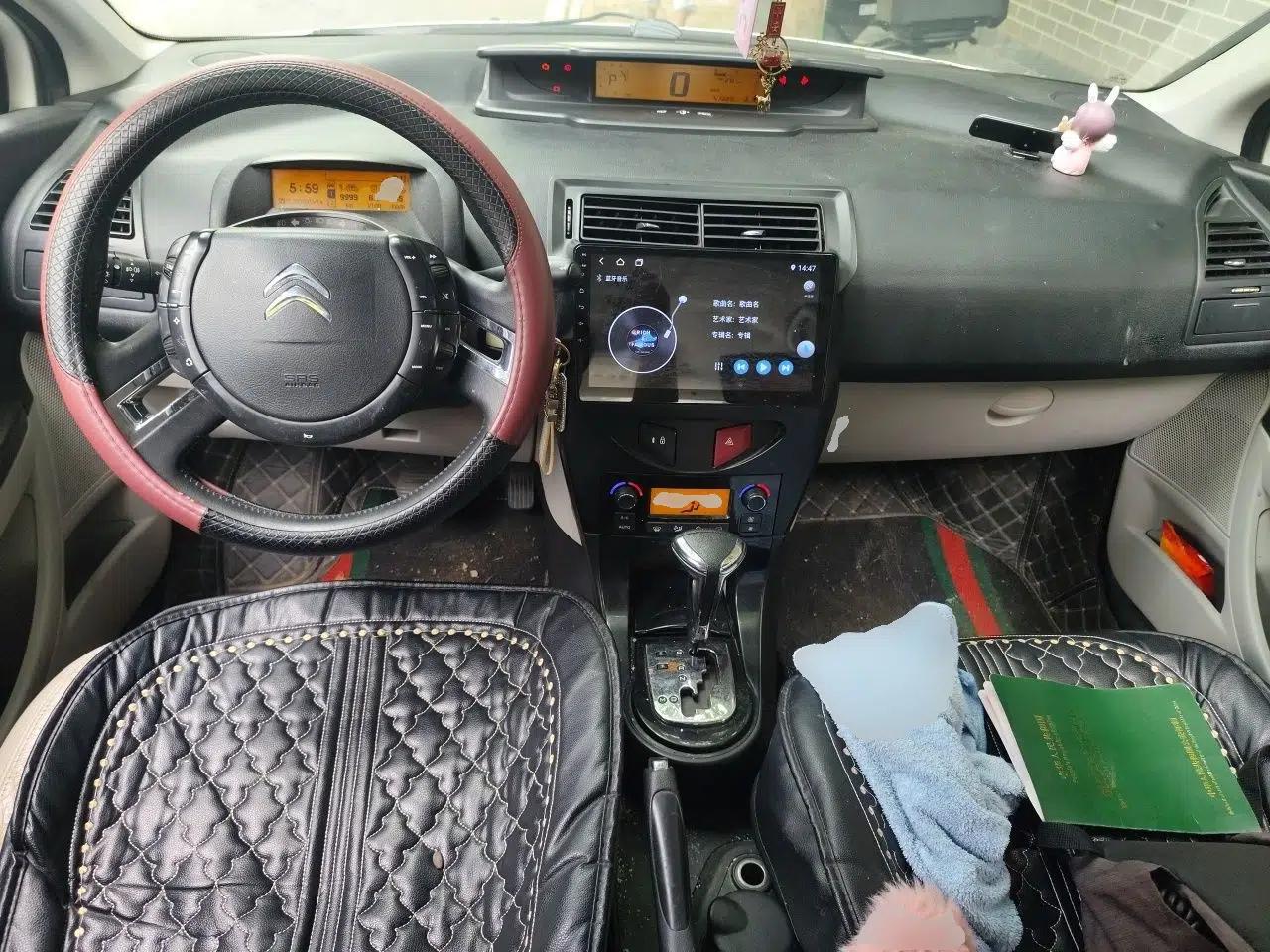 Citroen C-Quatre 2012 Sedan 1.6L Automatic Enjoyment Model — миниатюра 9