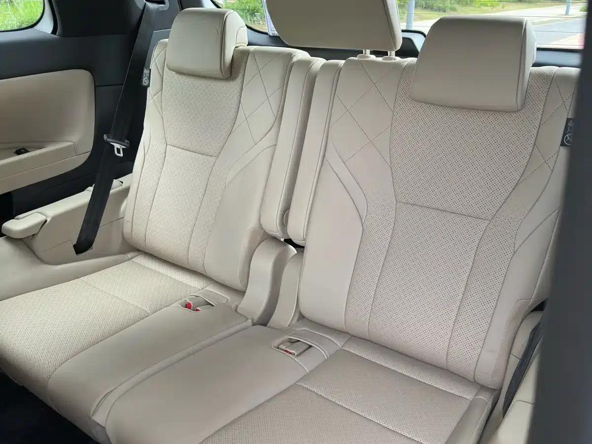 2024 Alphard Hybrid 2.5L Premium Edition — миниатюра 19