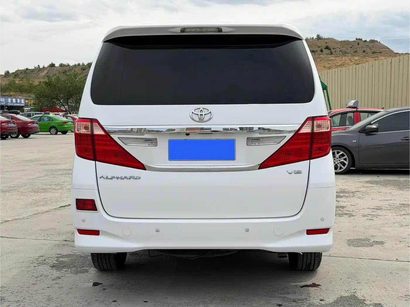 2012 Alphard 3.5L Luxury Edition — миниатюра 5