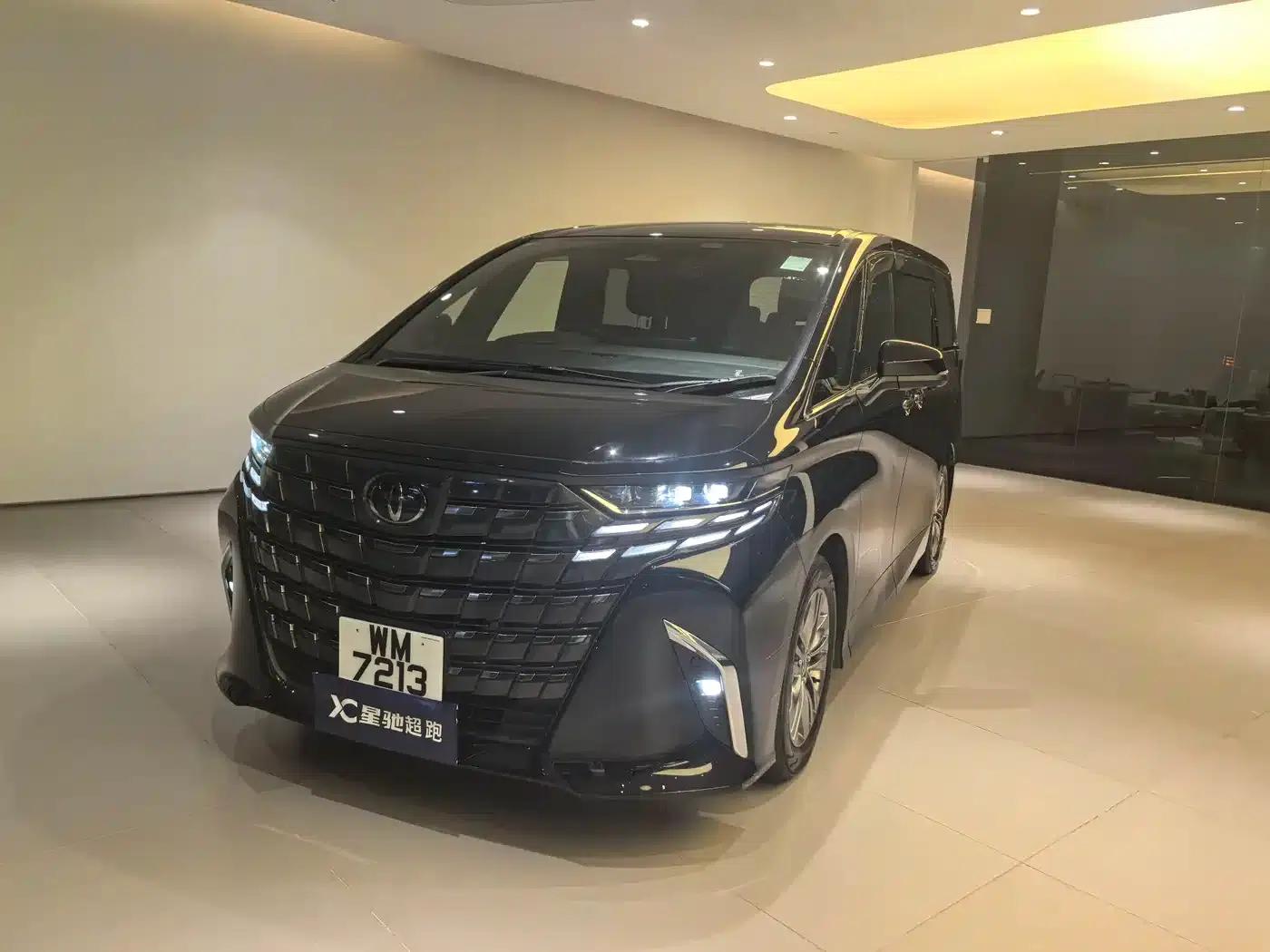 2024 Alphard Hybrid 2.5L Premium Edition — миниатюра 8