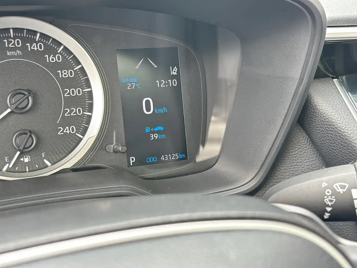 2021 Toyota Corolla 1.2T S-CVT Sport Edition — миниатюра 14