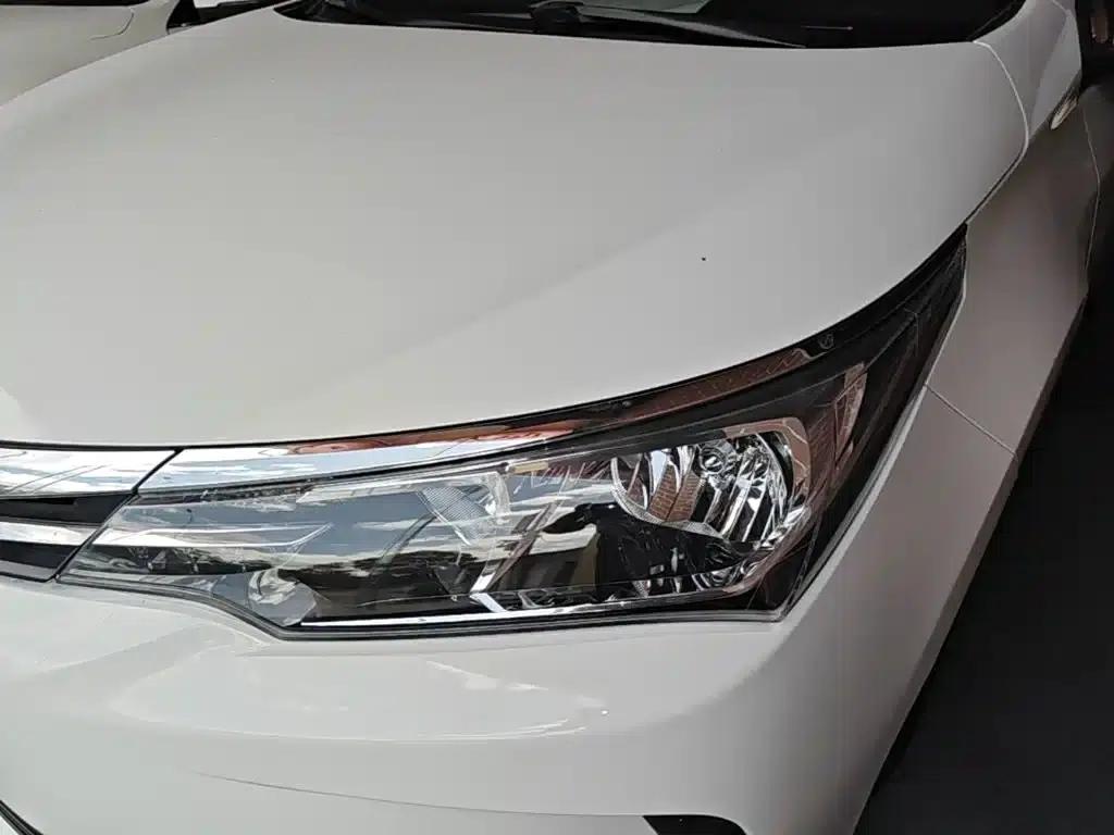 2017 Corolla Facelift 1.2T S-CVT GL-i — миниатюра 24
