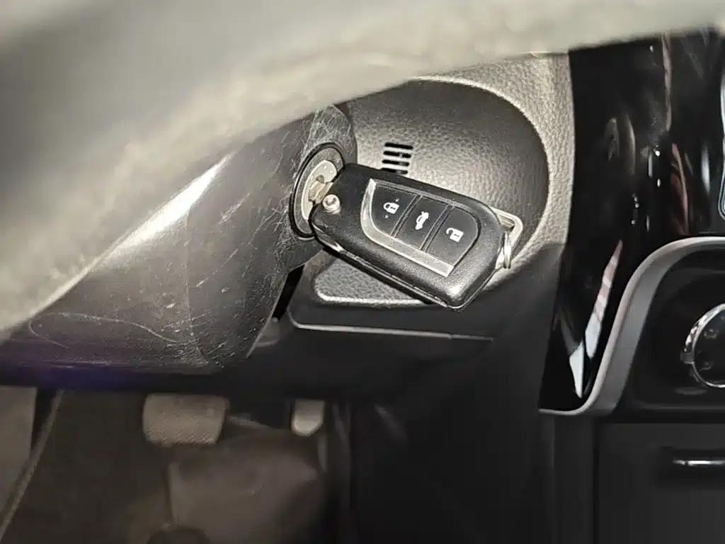 2017 Corolla Facelift 1.2T S-CVT GL-i — миниатюра 9