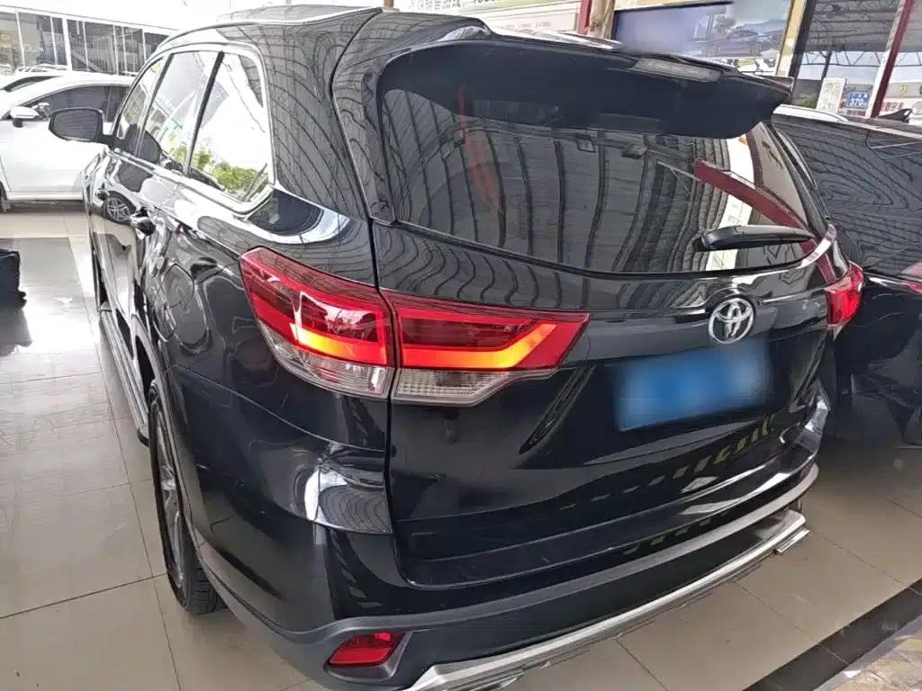 2018 Toyota Highlander 2.0T 2WD Elite Edition 5-seater (China VI Emission Standard) — миниатюра 5