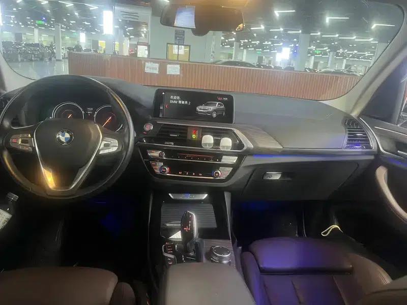 BMW X3 2019 xDrive28i Luxury Package — миниатюра 6