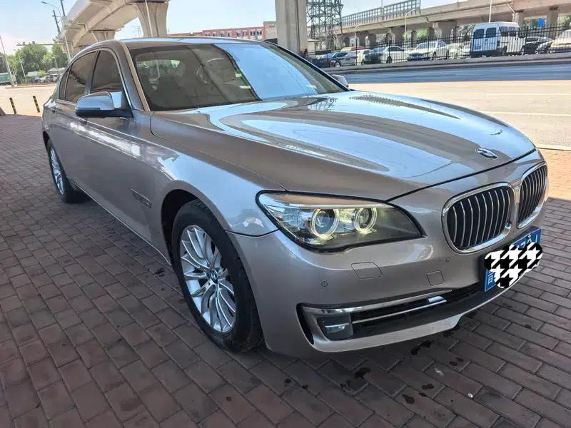 2013 BMW 7 Series 740Li Leading Edition — миниатюра 3