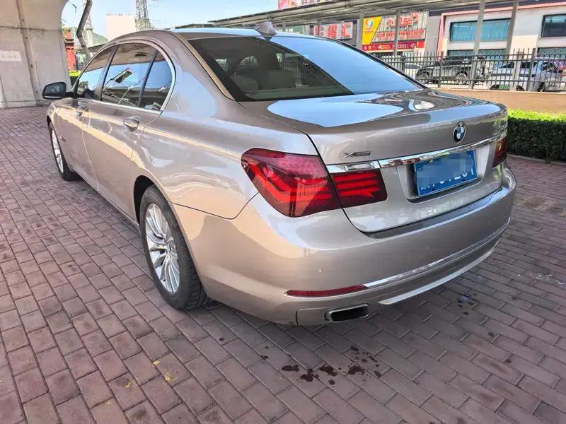 2013 BMW 7 Series 740Li Leading Edition — миниатюра 4