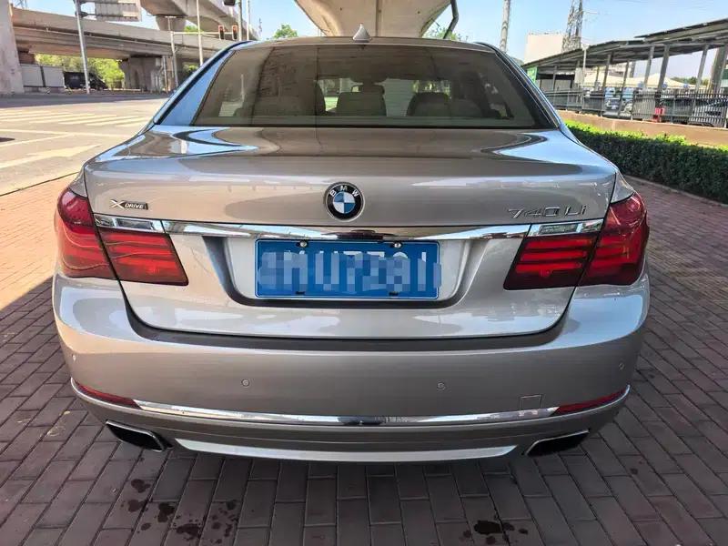 2013 BMW 7 Series 740Li Leading Edition — миниатюра 5
