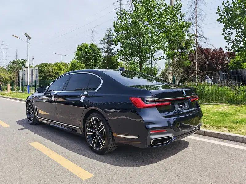 2021 BMW 7 Series 730Li M Sport Package — миниатюра 5