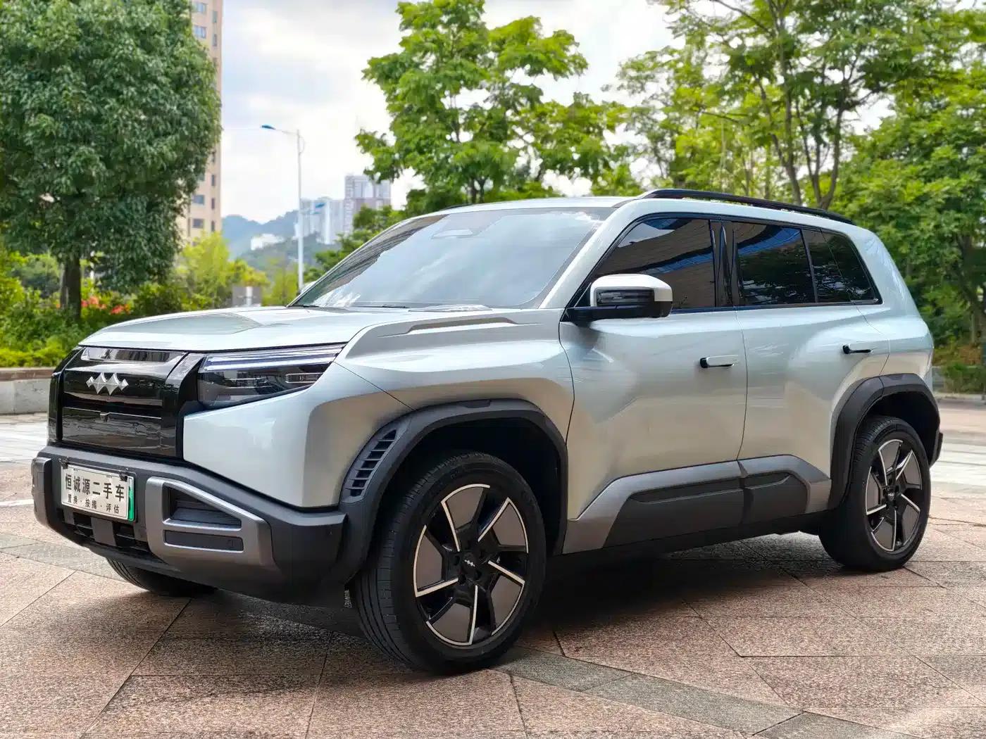 Titanium 3 2025 501KM AWD Max Edition — миниатюра 1