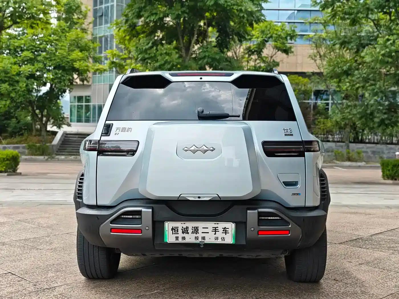 Titanium 3 2025 501KM AWD Max Edition — миниатюра 9