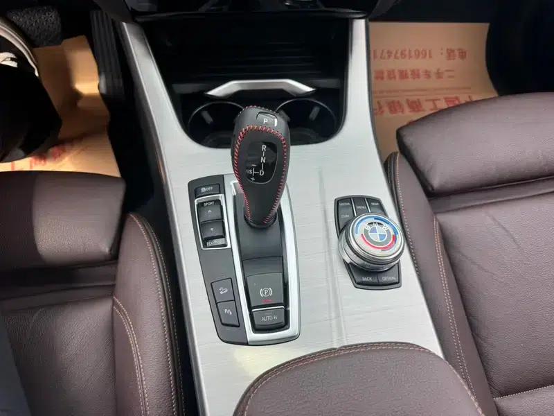 2016 BMW X4 xDrive20i M Sport — миниатюра 12