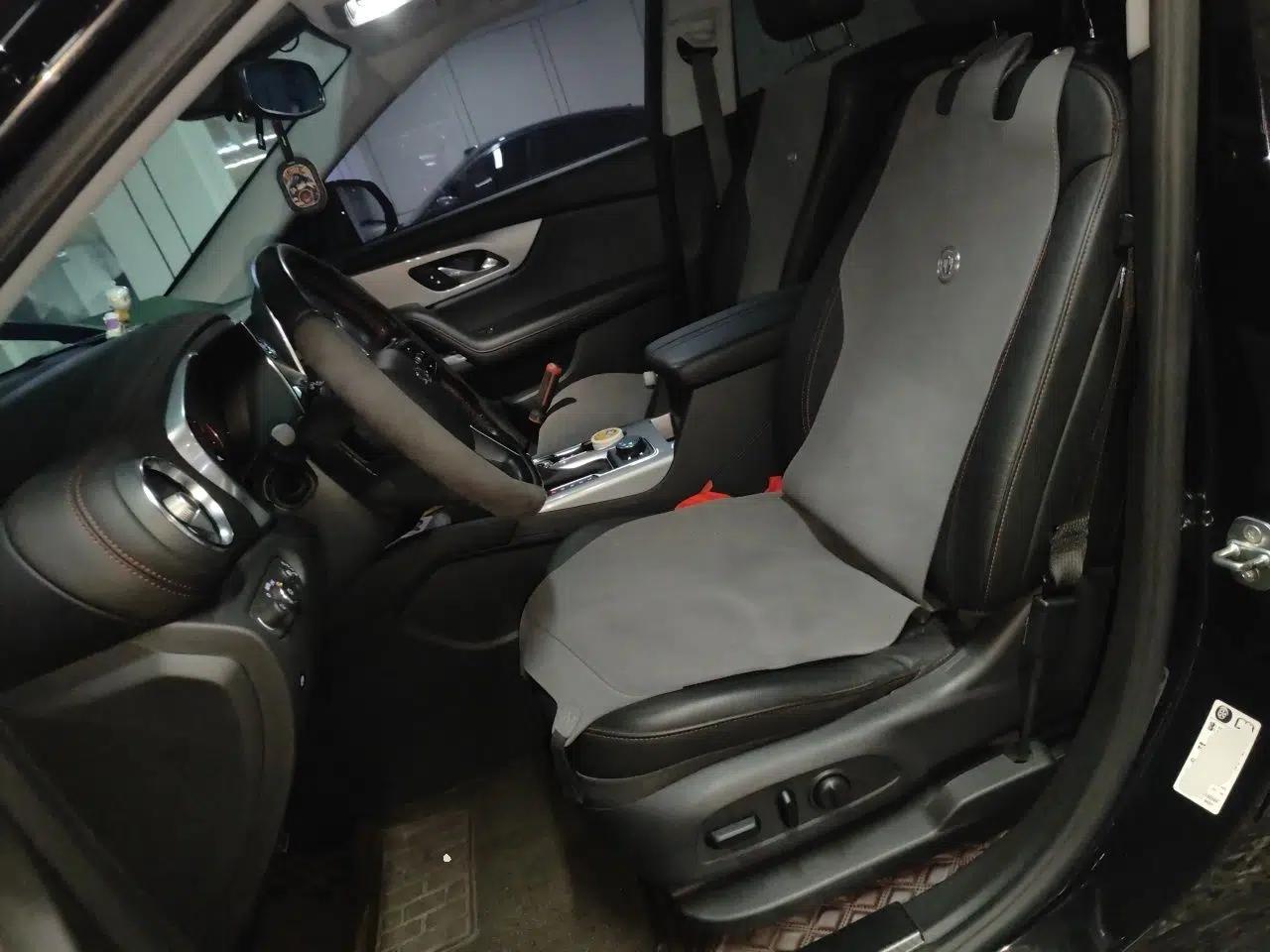 Chevrolet Blazer 2022 Mild Hybrid 650T Redline 7-Seater Thunder Edition — миниатюра 15