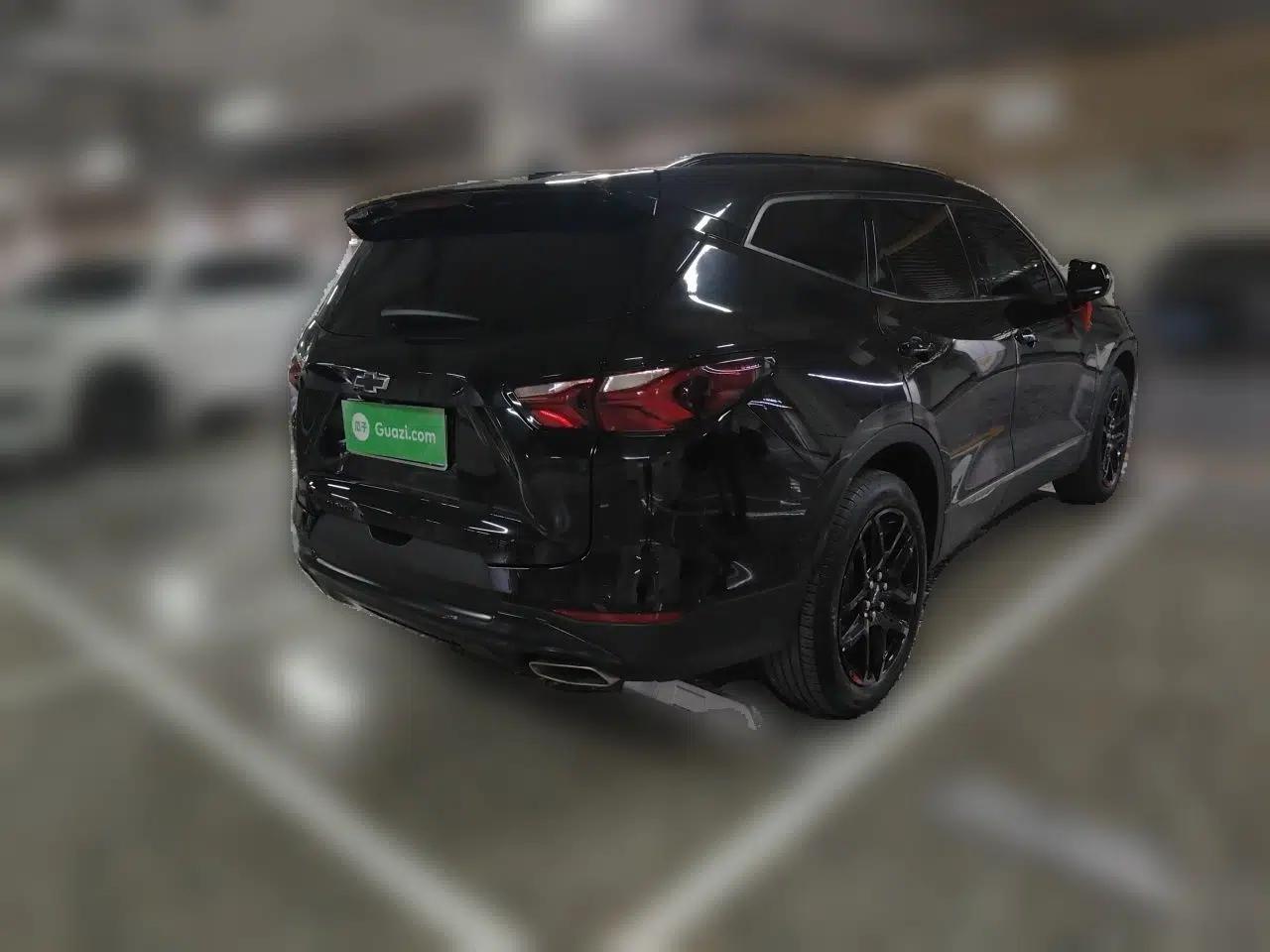 Chevrolet Blazer 2022 Mild Hybrid 650T Redline 7-Seater Thunder Edition — миниатюра 6