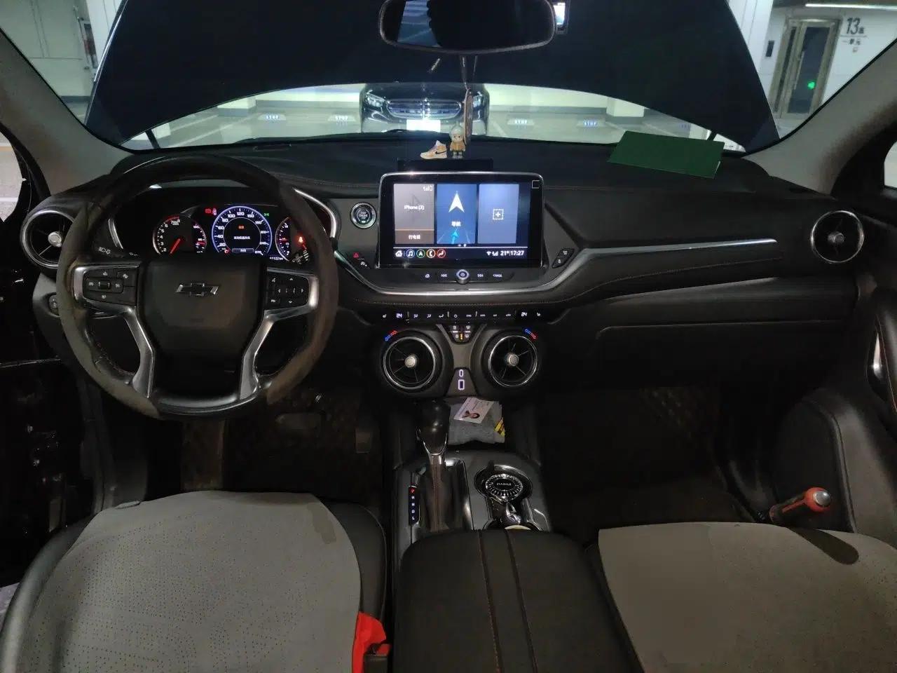 Chevrolet Blazer 2022 Mild Hybrid 650T Redline 7-Seater Thunder Edition — миниатюра 9