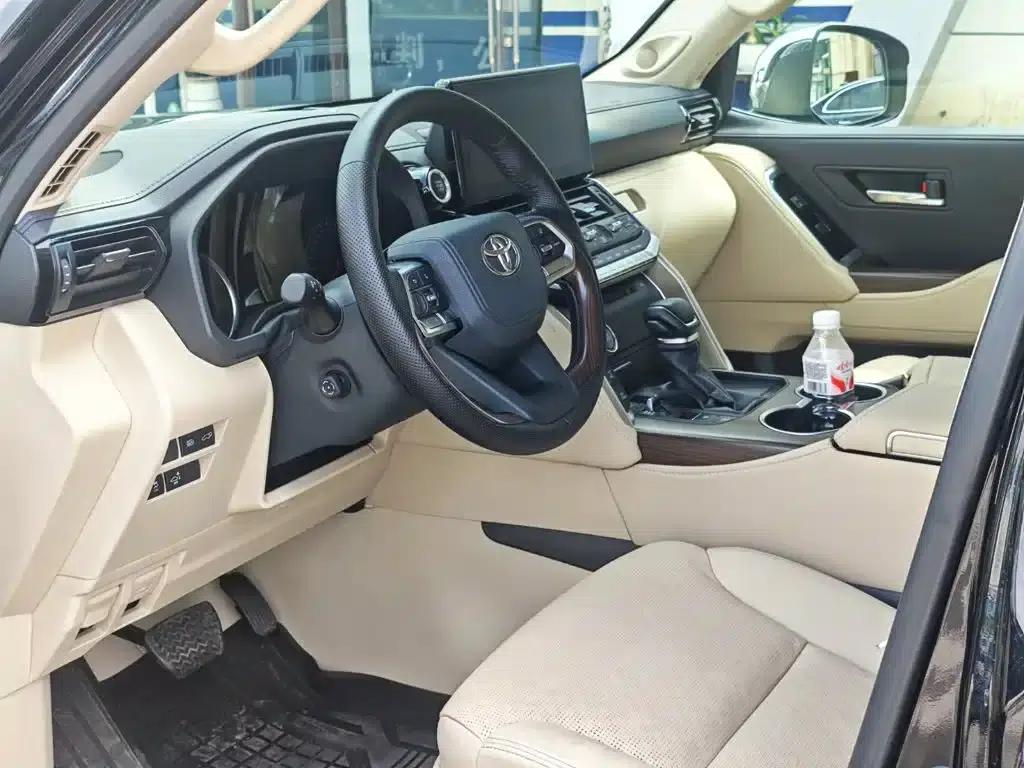 2024 Land Cruiser (Imported) 3.5T VX — миниатюра 3