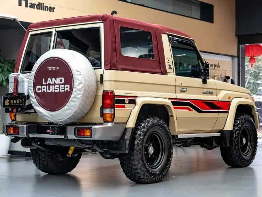 Land Cruiser (Imported) LC71 2008 Model 4.0L Manual — миниатюра 4