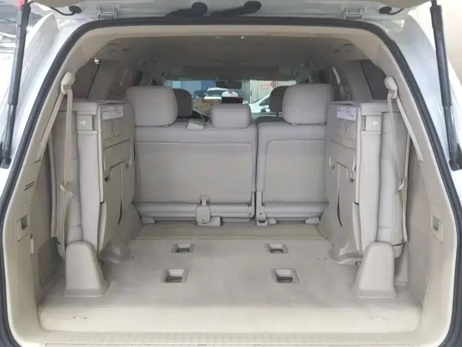 2016 Land Cruiser (Imported) 4.0L Middle East Edition — миниатюра 4
