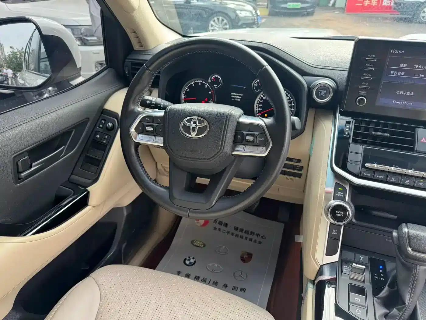 2023 Land Cruiser (Imported) 3.5T Automatic — миниатюра 6