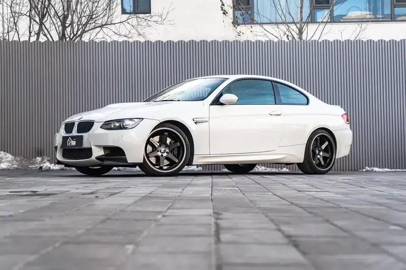 2009 BMW M3 Coupe — миниатюра 1